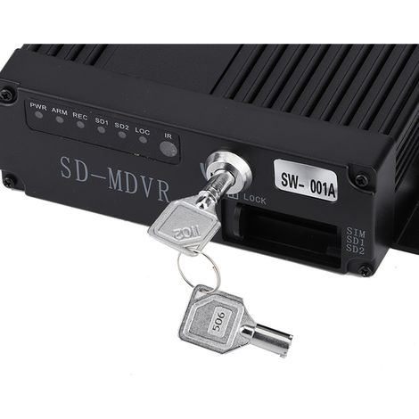 4-Kanal-Auto-DVR-Kamera, Echtzeit-Video-/Audiorekorder mit Fernbedienung, Mini-Dashcam (1/5)