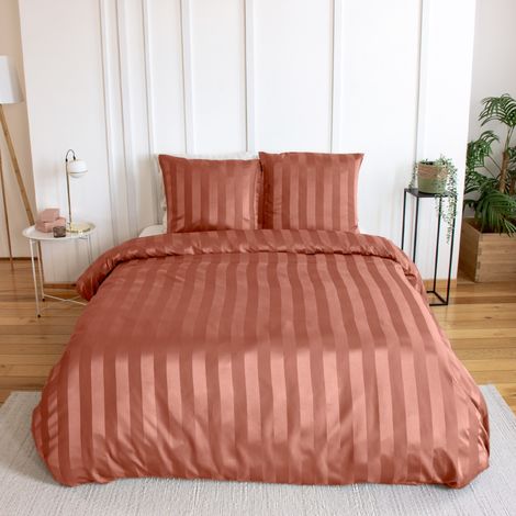 Set biancheria da letto in poliestere effetto satinato a righe sottili 2 posti rosso