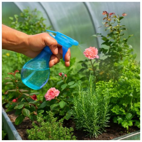 Vaporisateur Boule 350ml avec Buse Réglable pour Plantes et Nettoyage - Couleur Aléatoire (1/5)