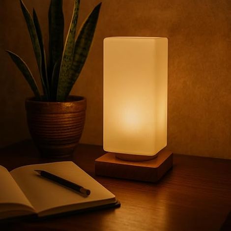 Better Home Dimmbare Schreibtischlampe mit Holzfuß, ideal für Arbeitszimmer, Wohnzimmer, Büro oder als Vasenlampe, farbenfroh (1/5)
