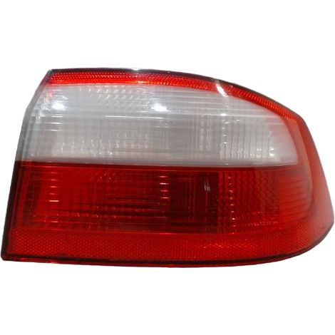 [PRODUIT D'OCCASION] Feu Arriere Droit RENAULT Laguna ♻️ Ref Oe. 8200002474 - Garantie à vie (1/3)