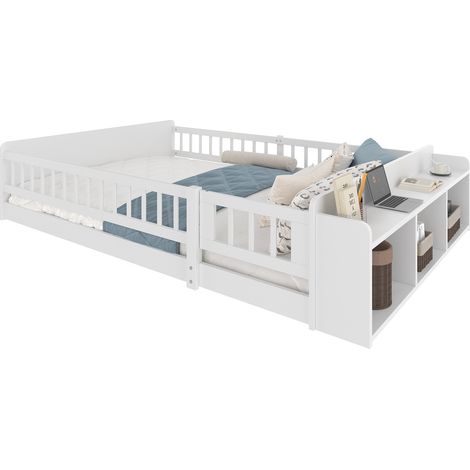 Lit enfant 140 x 200 cm en pin blanc avec rangement ouvert, barrière à ouverture facile, sans matelas, idéal pour chambre d’enfant  CHICFURN (1/5)
