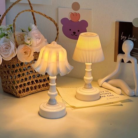 2 kleine Retro-Tischlampen im französischen Stil, hochwertige minimalistische Nachttischlampen