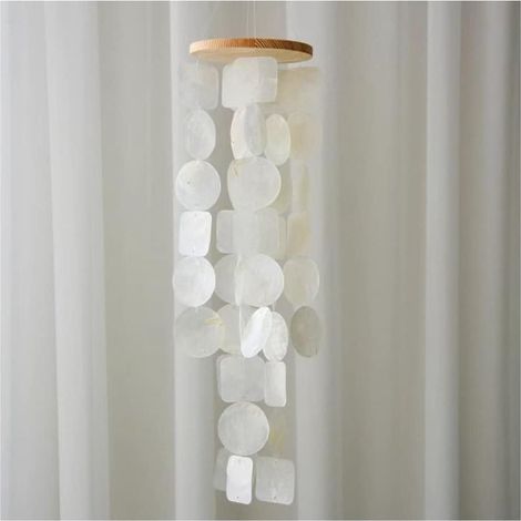 Capiz-Windspiel – Hängend – Für den Außenbereich – Elegantes Windspiel aus Perlmutt – Windspiel für Garten, Terrasse, Hof und Balkon – Weiß