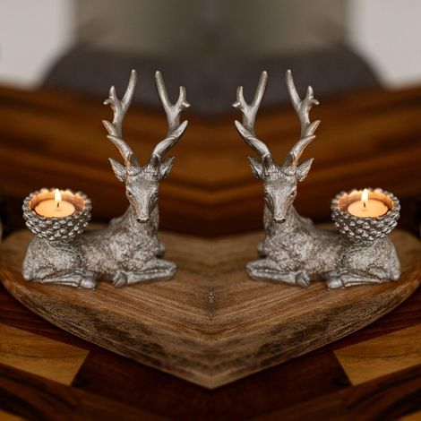 Set of Two Resin Stag Tealight Holders Candle Holder Traditional Christmas Decorations Deer Antler Table Decoration Centrepiece Tea Light Candle Holders Decorative Reindeer Ornament 2pc (1/5)