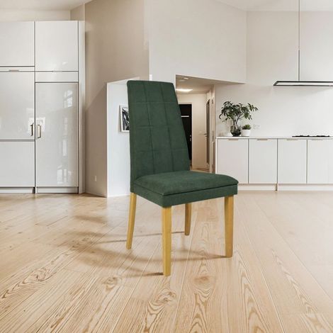Silla tapizada con estructura de madera en color roble y tela verde - Tomy (1/5)