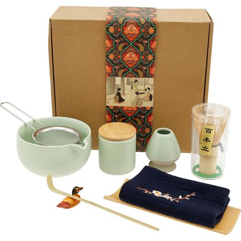 Elegante juego de preparación de matcha de 9 piezas con batidor de bambú y tazón de cerámica, color verde. (1/5)