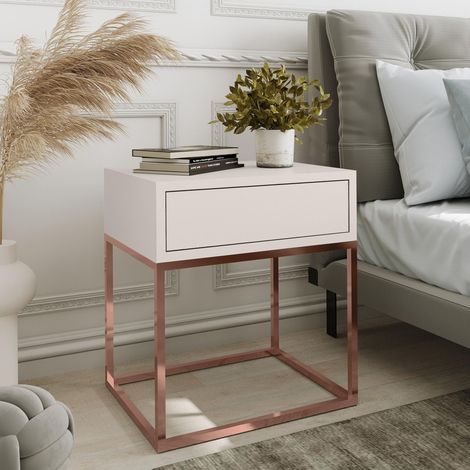 AX LIVING Nachttisch Kommode Aleio Beige kupferfarbenes Metallgestell (1/5)