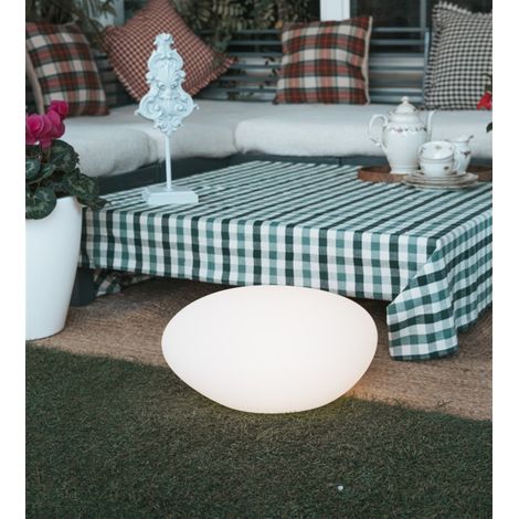 PETRA 40 cm Figure lumineuse décorative très résistante. Charge solaire et lumière LED RVB. Fabriqué en Espagne (1/5)
