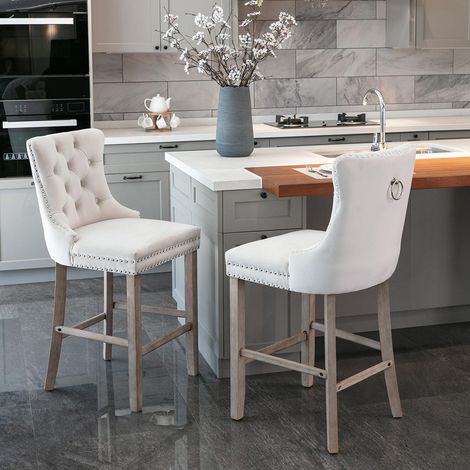 Tabourets de bar rembourrés, lot de 2 Avec rivets décoratifs et pieds en bois Garniture chromée à rivets Revêtement en velours, beige (1/5)