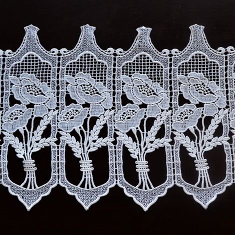 Brise bise macramé au bouquet fleuri Blanc 90x45 cm