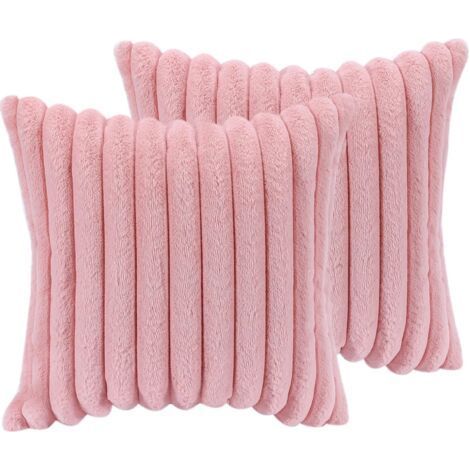 Lot de 2 housses de coussin décoratives en fausse fourrure 45 x 45 cm, pour lit, canapé, coussin doux et moelleux avec dos en velours, pour le salon, rose (1/5)