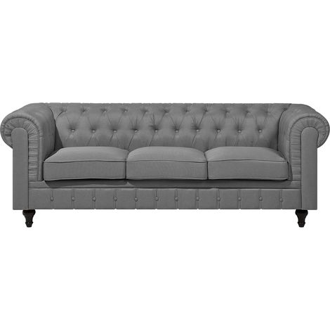 Sofá Chesterfield tapizado en tela gris claro patas de madera oscura 3 plazas estilo clásico Chesterfield (1/5)