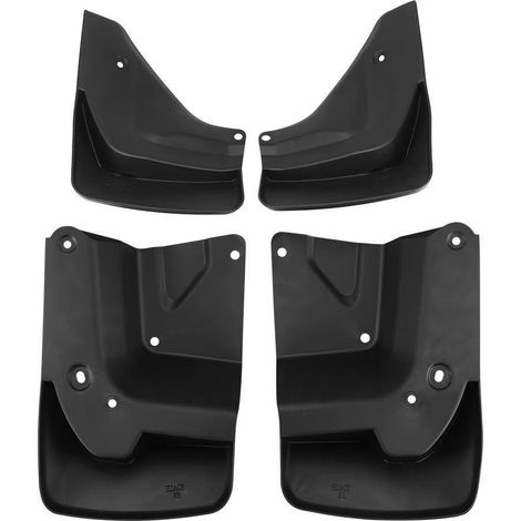 Soft mudguards for front and rear tires of Toyota Hiace vehicles 2012-2018 (1/3)