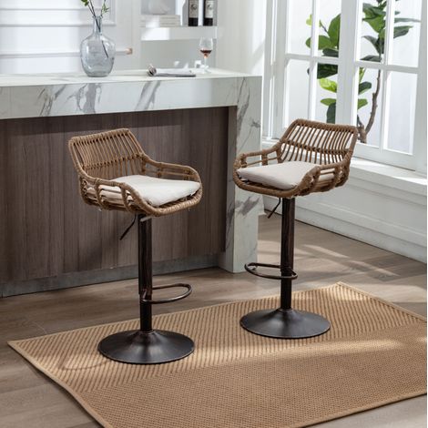 Set 2 sgabelli bar girevoli regolabili in lino OKMYHOME (1/5)