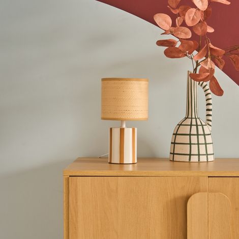 sweeek - Lampe de table intérieur céramique moutarde H 28cm - Aurore (1/5)