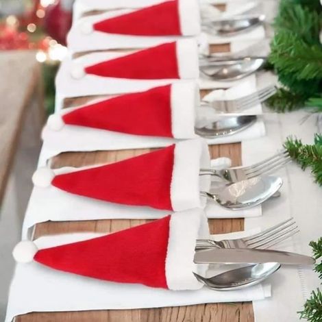 10x Porte-couverts de Noël, Mini Chapeau de Noël Décoration de Table, Bonnet de Noel Rouge de Couverts Couteau Fourchette Noël (1/4)