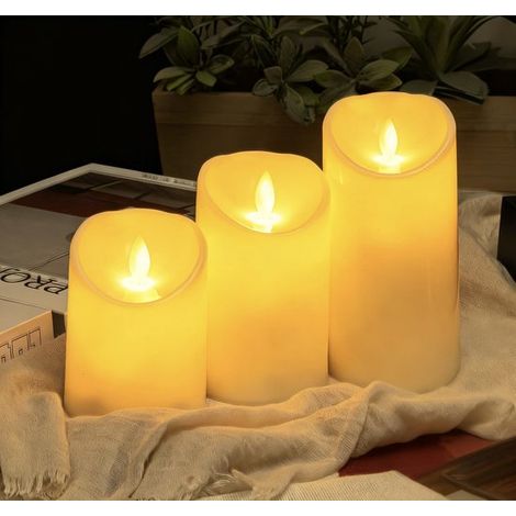 Lot de 3 bougies d'extérieur étanches avec lumière LED, sans fil et sûres, 7,5 x 10, 12,5 et 15 cm, bougie LED clignotante, minuterie et fonctionne sur piles (1/4)