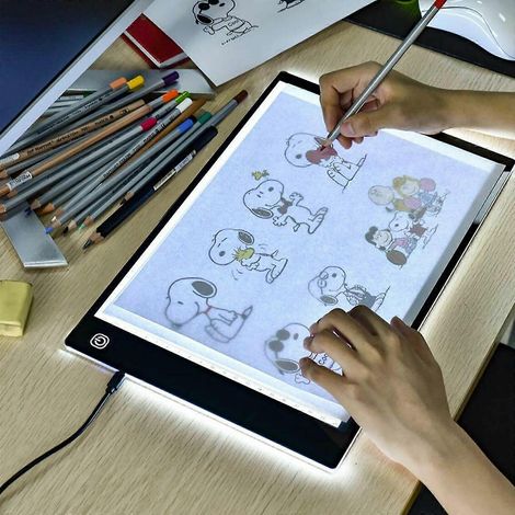 Table lumineuse LED portable ultra-mince a4, alimentation USB, pour le traçage, le dessin, l'esquisse et l'animation. (1/5)