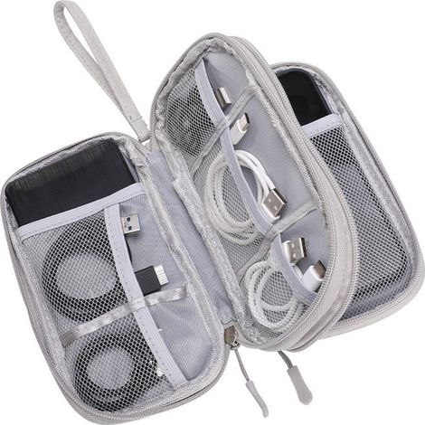 Organizador de cables de viaje de doble capa, compacto y portátil, perfecto para viajar con cables, cargadores, ratones y unidades USB - Gris. (1/5)