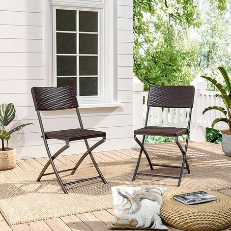 Brown Set of 2 Outdoor Plastic Folding Chairs (1/5)