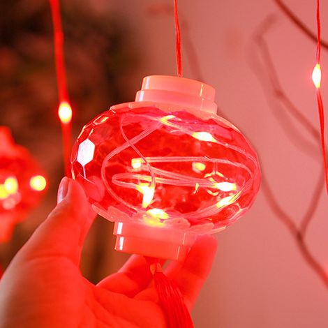 Guirlande lumineuse LED rouge lanterne pour le Nouvel An chinois, idéale pour décorer la maison et les rues pendant les fêtes de printemps. (1/5)