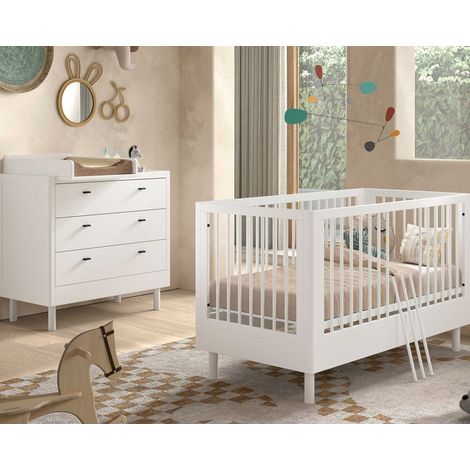 Chambre bébé Forrest: lit bébé 70x140cm, commode avec planche à (1/5)