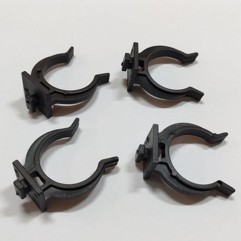 4 pezzi gancio pvc per zoccolo cucina e sottolavello sia resina che alluminio