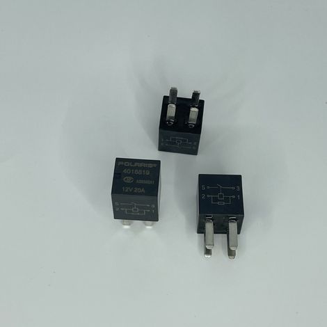 Relais automobile HFV11 à pattes pointues de petite taille 4016819