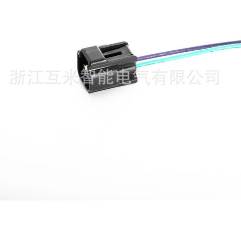 DJ7022YA-2.3-11/21 Ford Focus high voltage ignition coil connector FW-C-2F/MB (1/4)