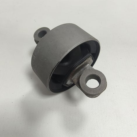 55275-3W000 is suitable for various rear trailing arm bushings of Hyundai and Kia vehicles. (1/5)