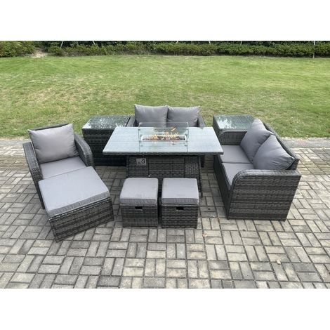 Fimous Outdoor Sofa Rattan Gartenmöbel Set Patio Gas Feuerstelle Esstisch und Liegestuhl Set mit 2 Beistelltische 3 Fußhocker Dunkelgrau Gemischt (1/5)