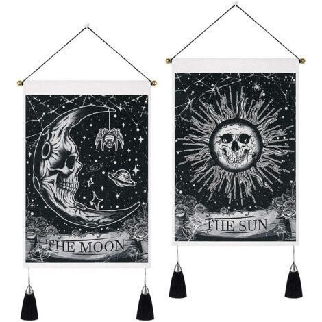 Lot de 2 35 x 50 cm petites tentures murales avec pompons, motif squelette gothique, Halloween et lune Tapisserie murale pour chambre à coucher, salon (1/4)