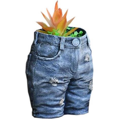 Blumenpflanzgefäß im Landhausstil Blumentopf im Cowboy Hosen