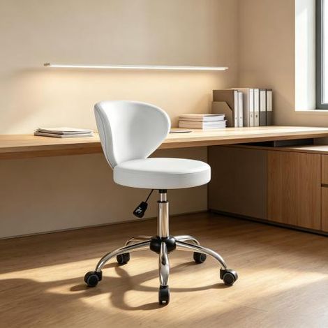 Tabouret pivotant sur roulettes avec dossier, doté d'un revêtement en polyuréthane (PU), d'une rotation à 360° et d'une hauteur réglable (73–88 cm). (1/5)