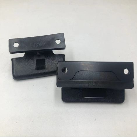 Suitable for Mitsubishi Pajero upper and lower armrest box lid latch clips MR532555 MR532556 (1/5)