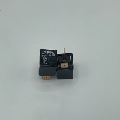 Relais automobile Panasonic ACB83221 M05 25230-7995A