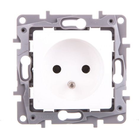 Prise simple LE-764540 Niloe 230 V 16 A Legrand