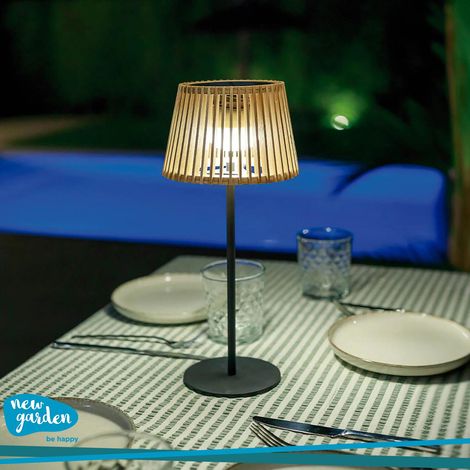 Newgarden 837951 OKINAWA Lampada da Tavolo a Carica Solare e USB LED 350 lumen 3000K IP54 colore Naturale (1/3)