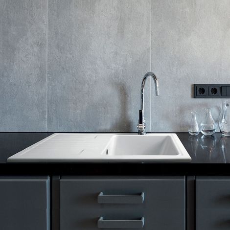 Évier céramique blanc 86x50 cm – 1 bac réversible – Équipement inclus : bonde, siphon, tuyaux d'évacuation – Pour meuble sous évier 60 cm – EWI (1/2)