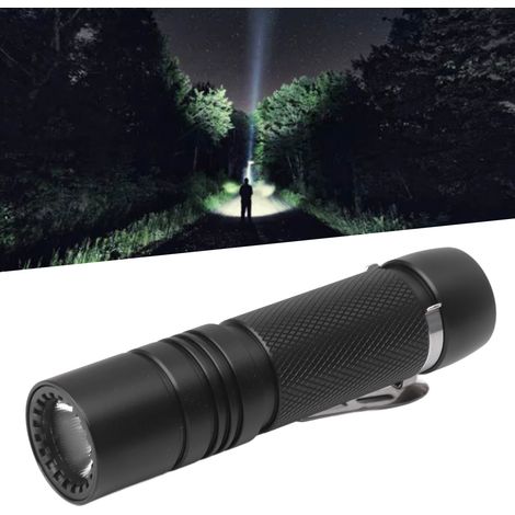 Mini-Taschenlampe mit wiederaufladbarem Clip, ultrahelle 700 Lumen LED-Taschenlampe, ideal für Camping, Wandern und den täglichen Gebrauch. (1/5)