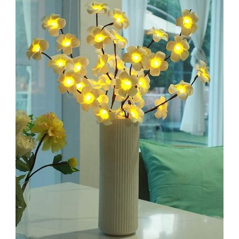 Paquet de 2 Artificielles Plumeria Fleurs Branche d'arbre Décorative Lumières, 30 Pouces Frangipanier Bouquet pour Maison Vase Fête Noël Intérieur Extérieure Décoration (Jaune) (1/4)