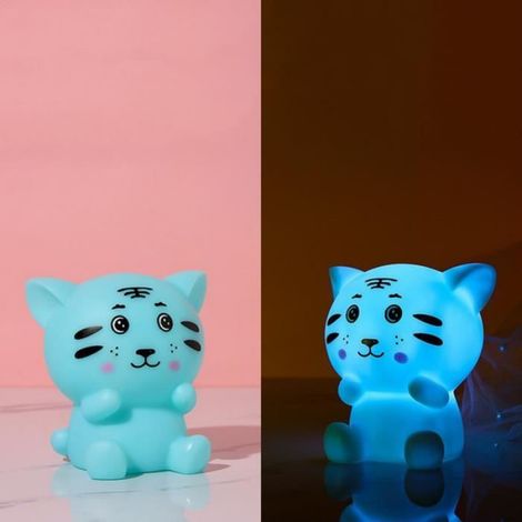 Veilleuse Tigre Dessin Animé - Veilleuse LED Douce Chaleur - Pour Chambre Enfant Bureau Salon - 9,5 x 7 x 10 cm - 1 Pièce (1/4)
