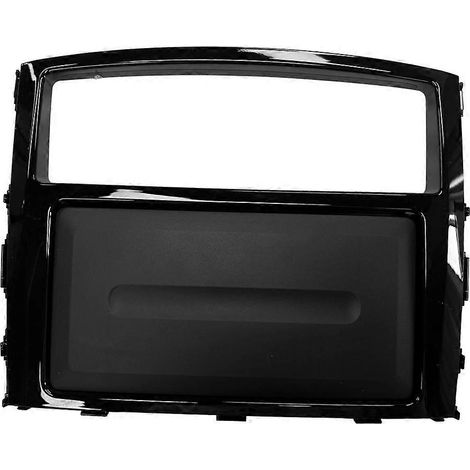 Fachada de consola central delantera 8002A341 Mitsubishi Pajero V73 3.0L (2006-2025) - Marco de panel oculto central delantero para autoradio (1/5)