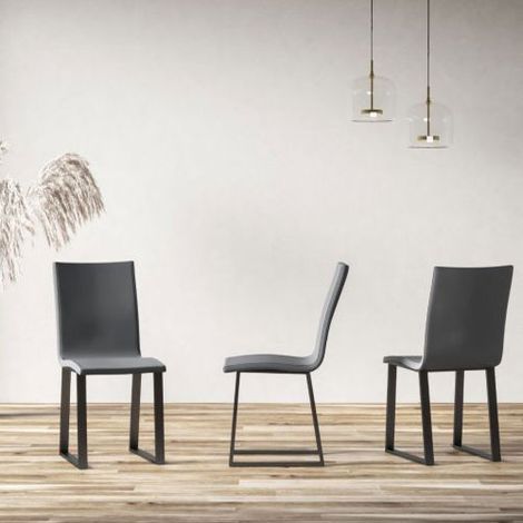 Sedia cucina in similpelle antracite con gambe a slitta (1/4)