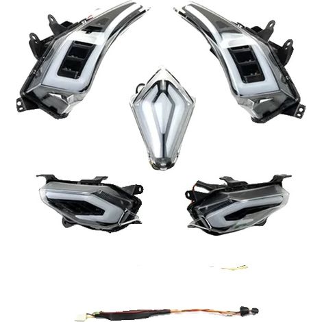 Indicatore di direzione a LED, compatibile con Yamaha Tmax 530, struttura in ABS resistente, montaggio trasparente (1/2)