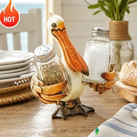 New Coastal Animal Salt and Pepper Shaker Combination Rack - Style A -