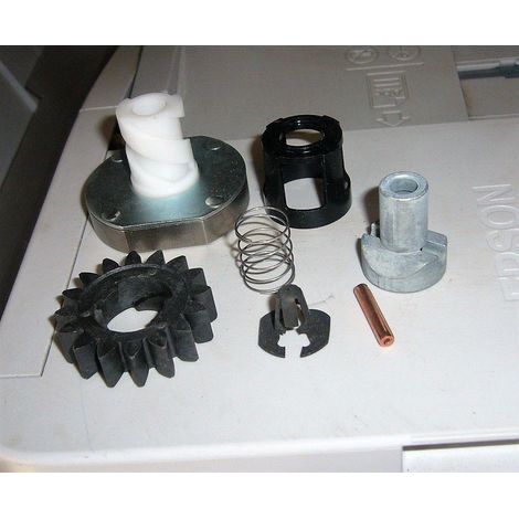 KIT RIPARAZIONE PIGNONE  MOTORINO AVVIAMENTO MOTORE BRIGGS&STRATTON 696540