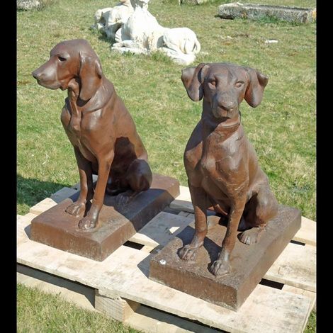 Paire de chiens en fonte rouille 70 cm – Sculpture décorative pour intérieur et extérieur – Esthétique rustique et durable – La Grande Prairie