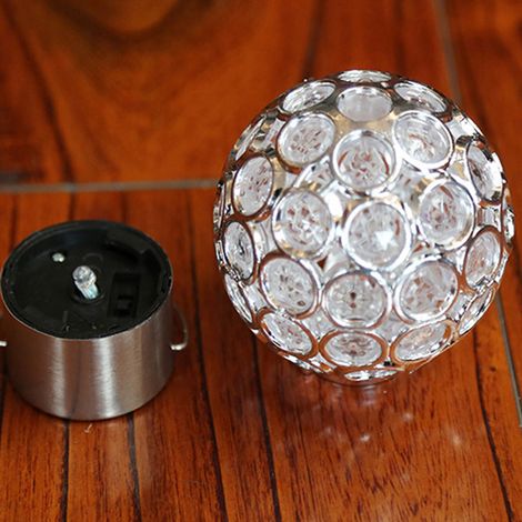 Lampe solaire LED étanche à suspendre pour jardin, cour ou terrasse, décoration intérieure et extérieure. (1/5)